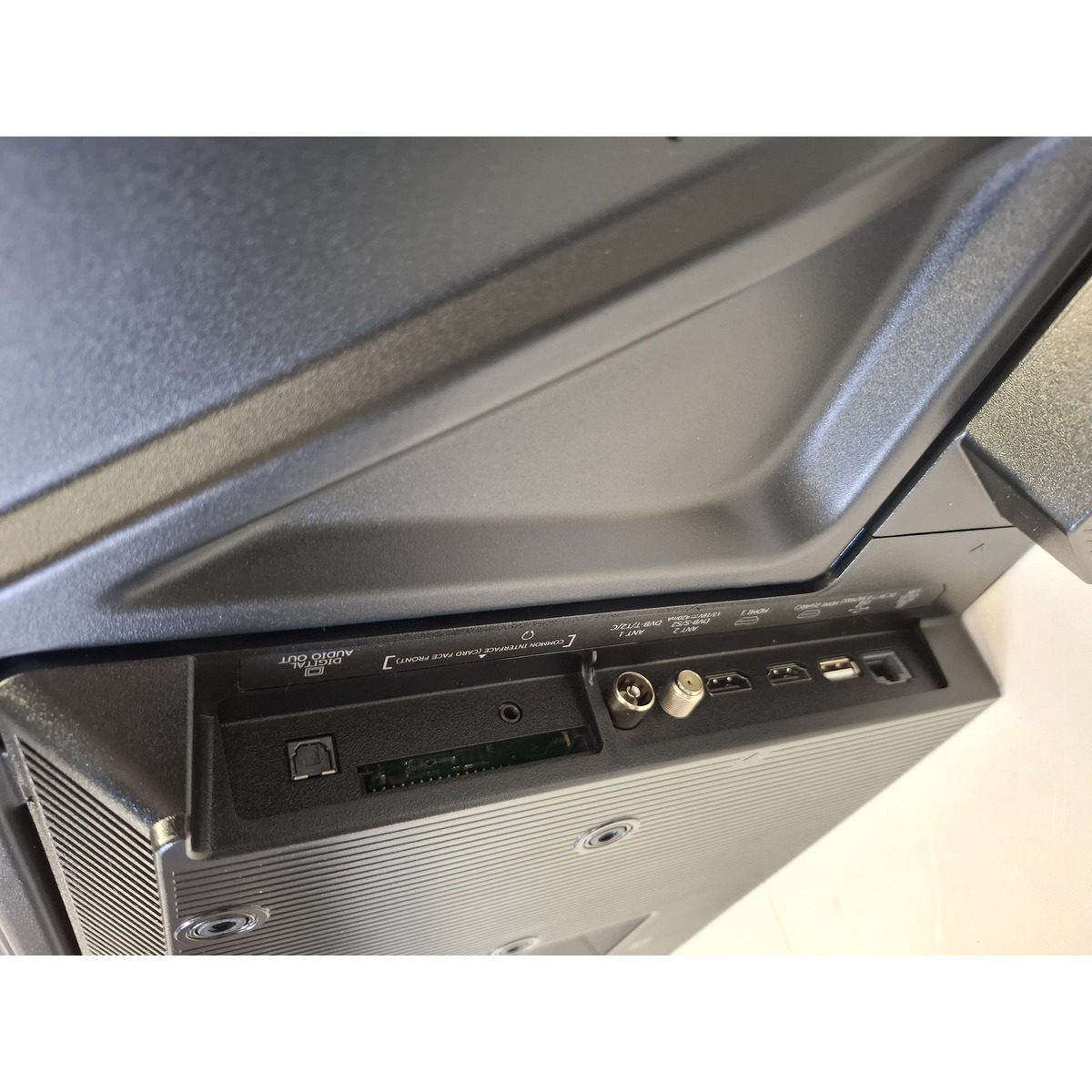 Телевизор Hisense 32" 32A5S, черный