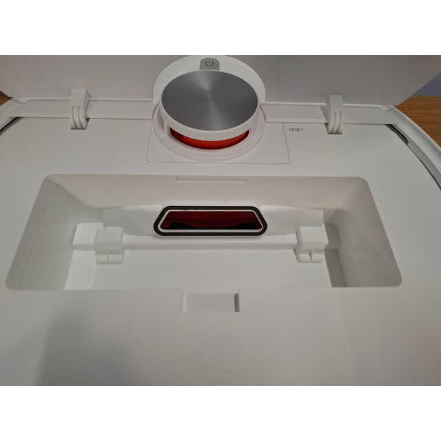 Робот-пылесос Xiaomi Robot Vacuum S40, белый Робот-пылесос Xiaomi Robot Vacuum S40, белый