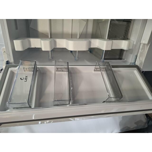 Холодильник LEX LCD485WGID, белый