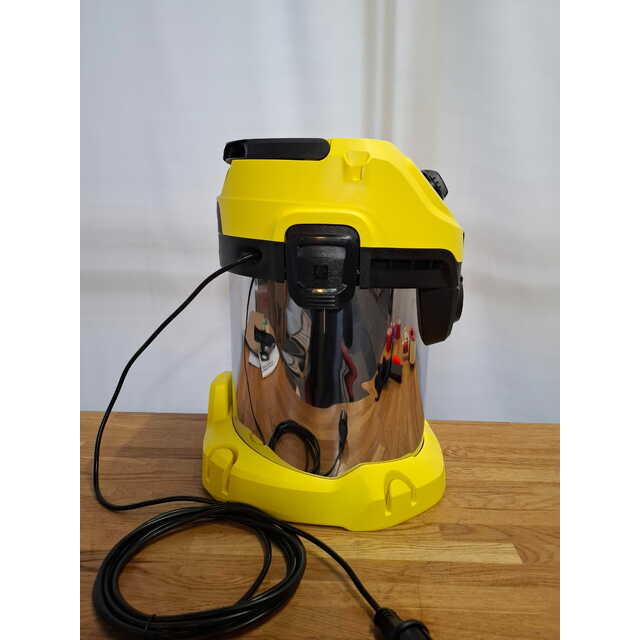 Строительный пылесос Karcher WD 3 S V-17 / 4 / 20 (Цвет: Yellow)