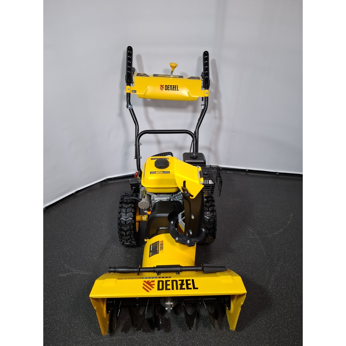 Снегоуборщик бензиновый Denzel SB 560 LP (Цвет: Yellow / Black)