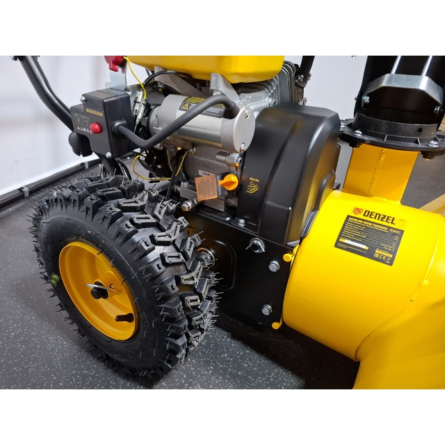 Снегоуборщик бензиновый Denzel SB 560 LP (Цвет: Yellow / Black)