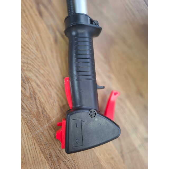 Триммер бензиновый MTX MT-43 (Цвет: Red / Black)