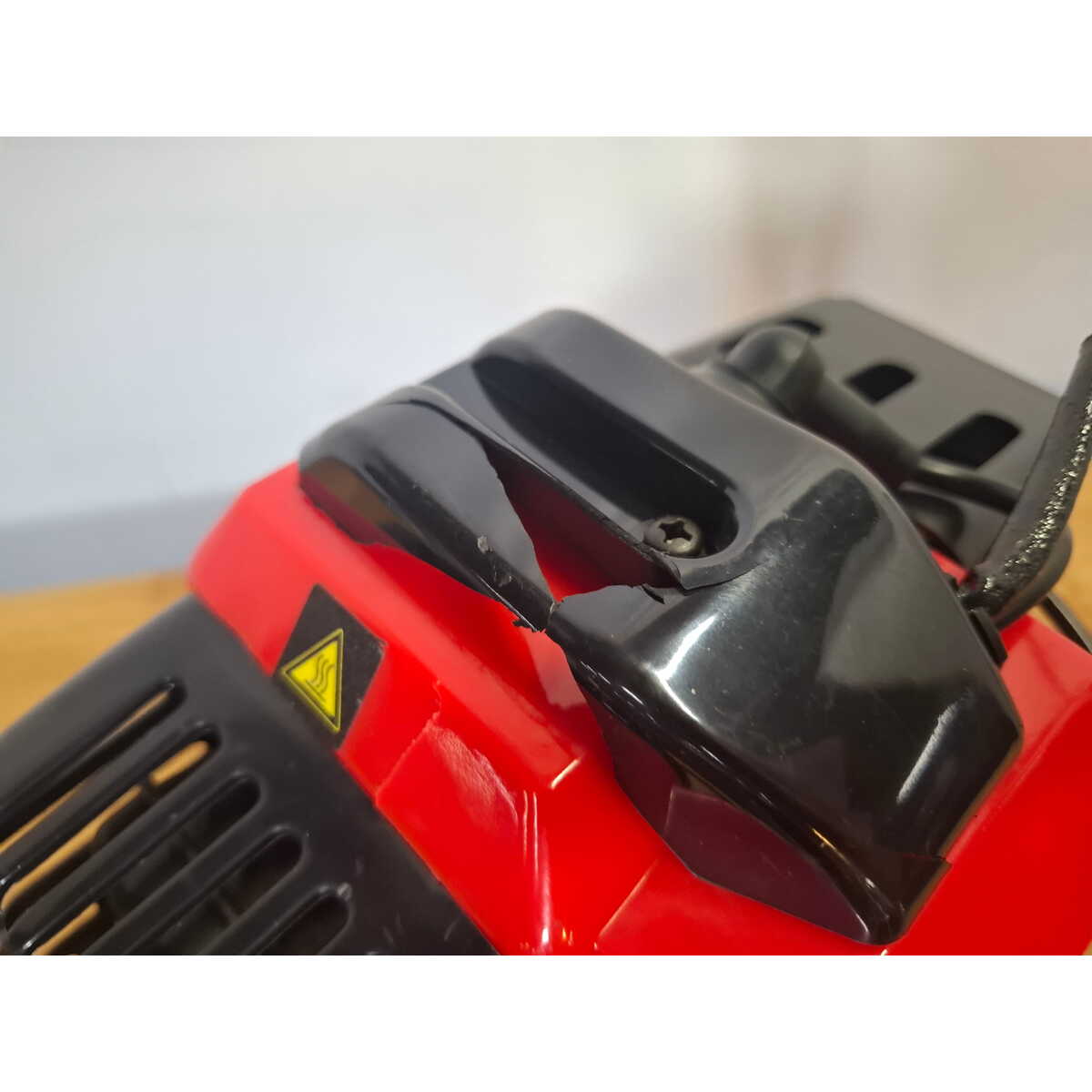 Триммер бензиновый MTX MT-52 (2-коробки) (Цвет: Red / Black)