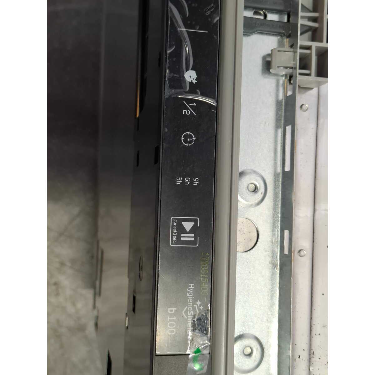 Посудомоечная машина Beko BDIN15320, белый