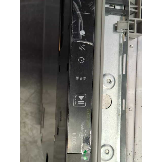 Посудомоечная машина Beko BDIN15320, белый