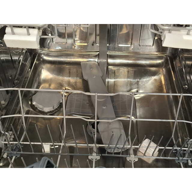 Посудомоечная машина Beko BDIN15320, белый