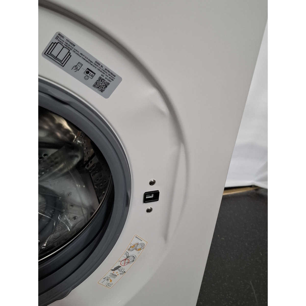 Стиральная машина LG F2Y1HS3W, белый