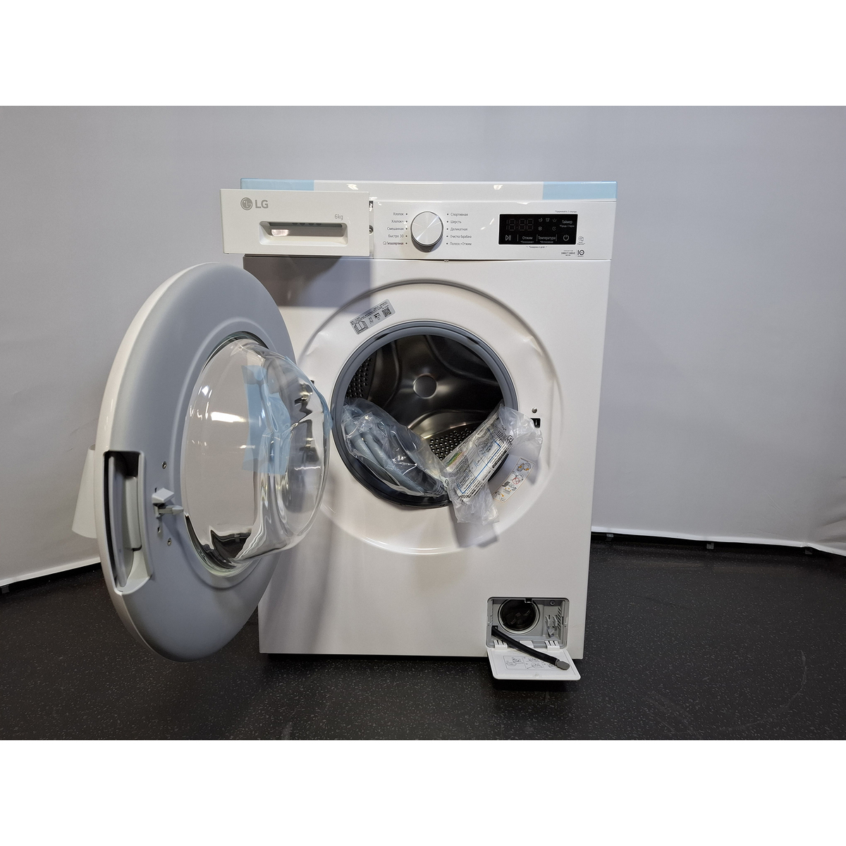 Стиральная машина LG F1296NDS0, белый