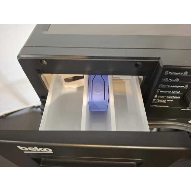 Стиральная машина Beko WSRE6512ZAA, черный