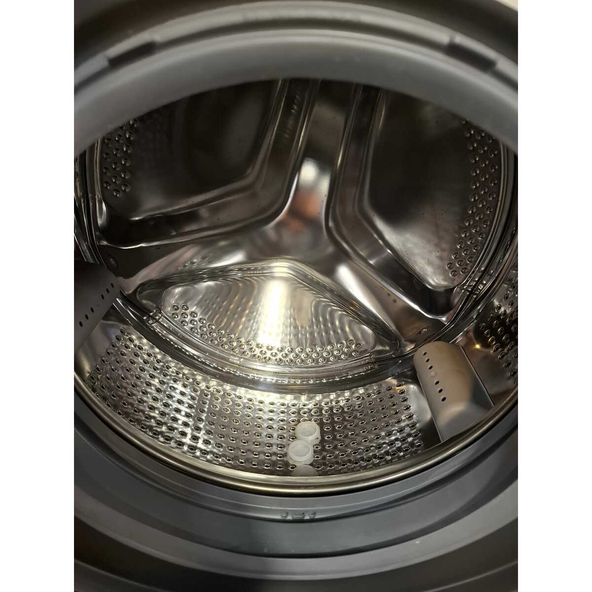 Стиральная машина Beko WSRE6512ZAA, черный