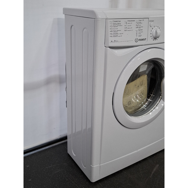 Стиральная машина Indesit IWUB 4085, белый