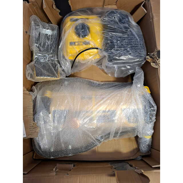 Снегоуборщик бензиновый Denzel SB 560 LP (Цвет: Yellow / Black)