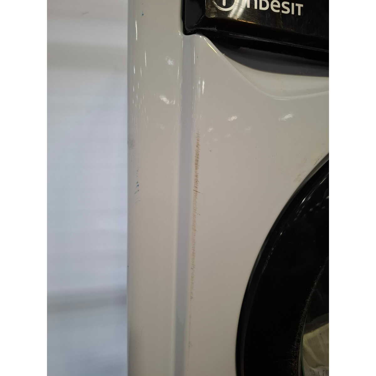 Стиральная машина Indesit EWUD 4105 BK CIS, белый