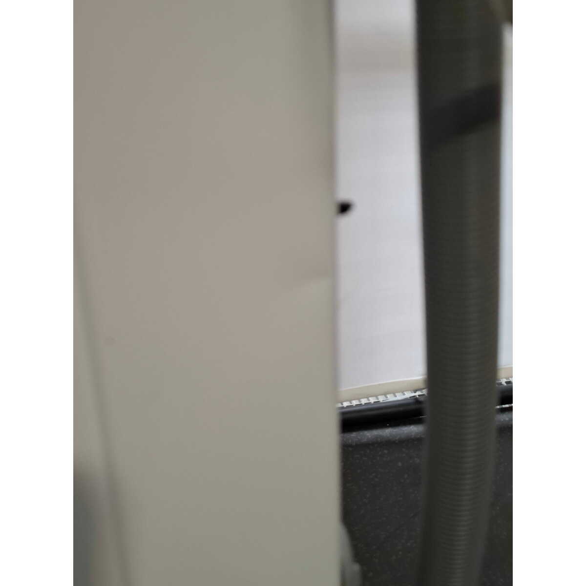 Стиральная машина Indesit EWUD 4105 BK CIS, белый