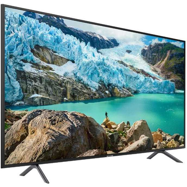 Телевизор Samsung 65  UE65RU7100UXRU (Цвет: Black)