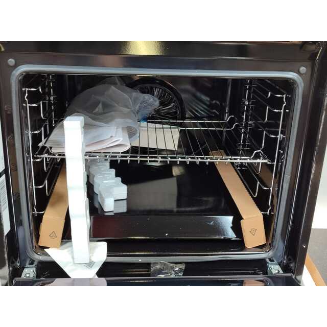 Духовой шкаф Indesit IFE 3644 BL, черный Духовой шкаф Indesit IFE 3644 BL, черный