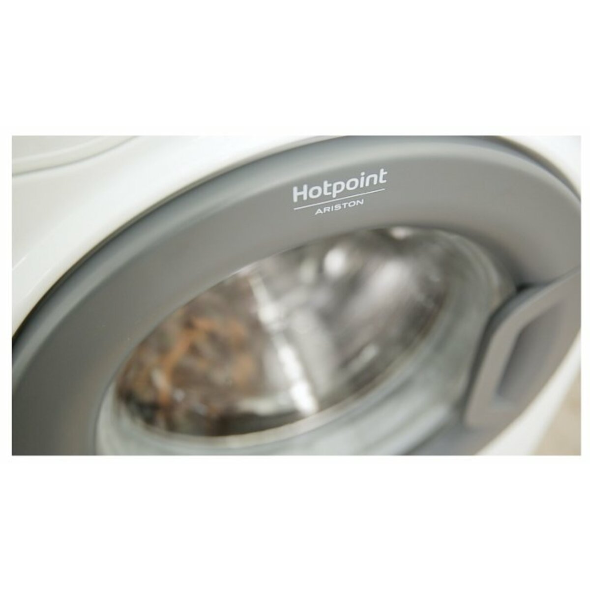 Стиральная машина Hotpoint-Ariston Front Loader VMSG 622 ST B (Цвет: White)