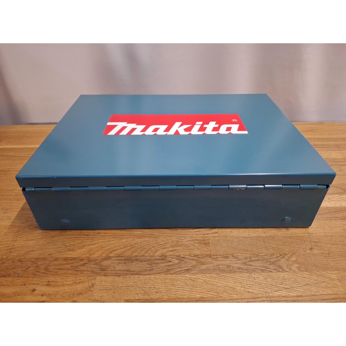 Гайковерт Makita 6906 (Цвет: Blue)