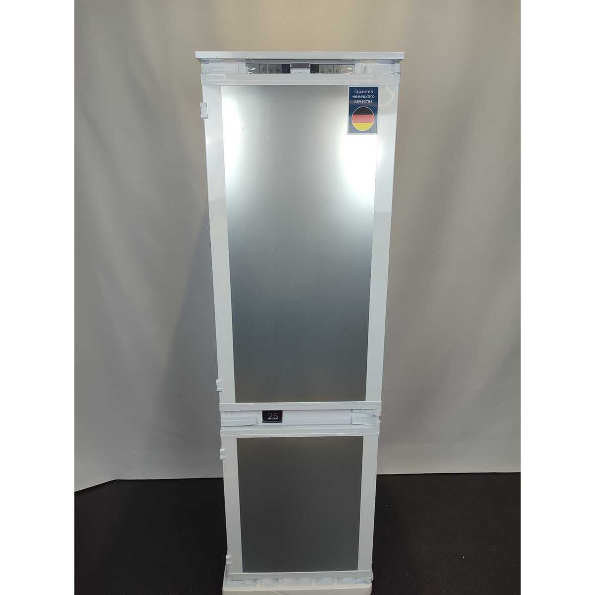 Холодильник Grundig GKIN25720, белый
