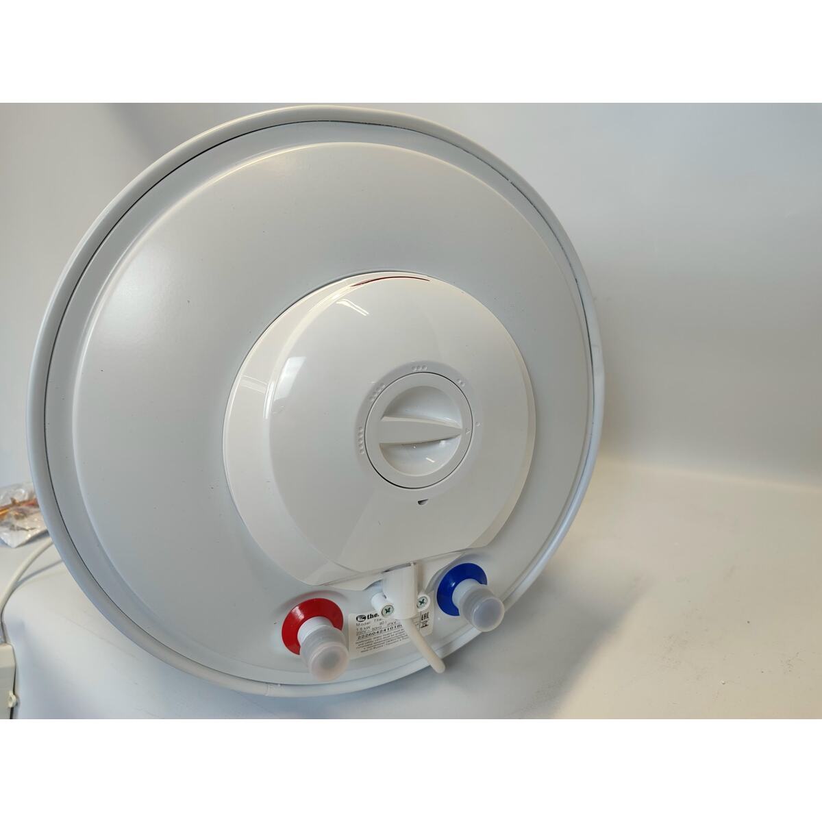 Водонагреватель Thermex TitaniumHeat 60 V Slim, белый