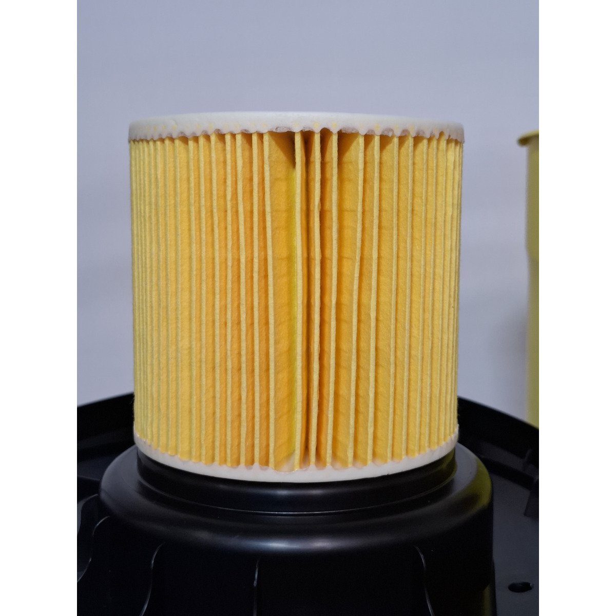 Строительный пылесос Karcher WD 3 P V-17 / 4 / 20 Workshop (Цвет: Yellow)