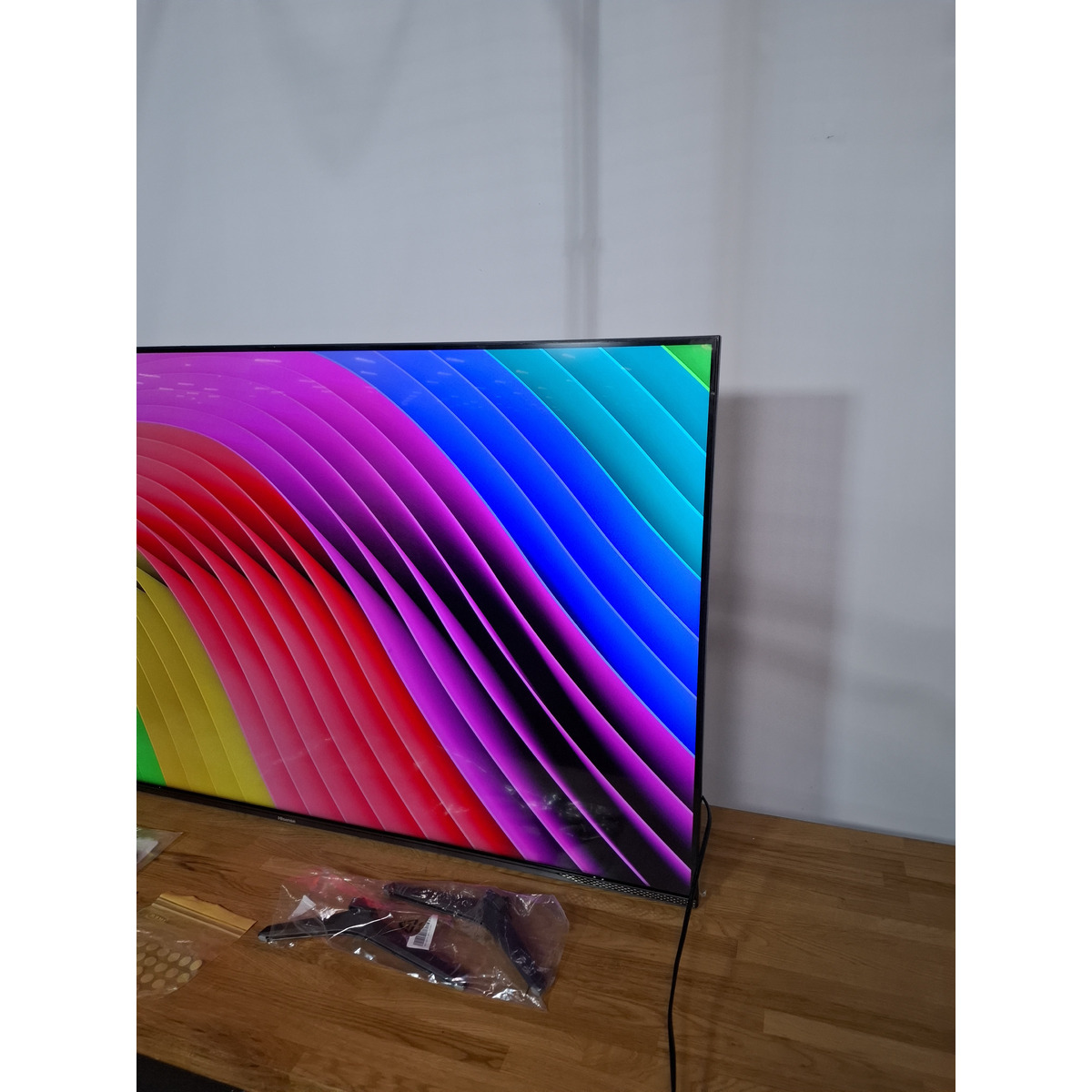 Телевизор Hisense 55" 55E7KQ PRO (Цвет: Gray)