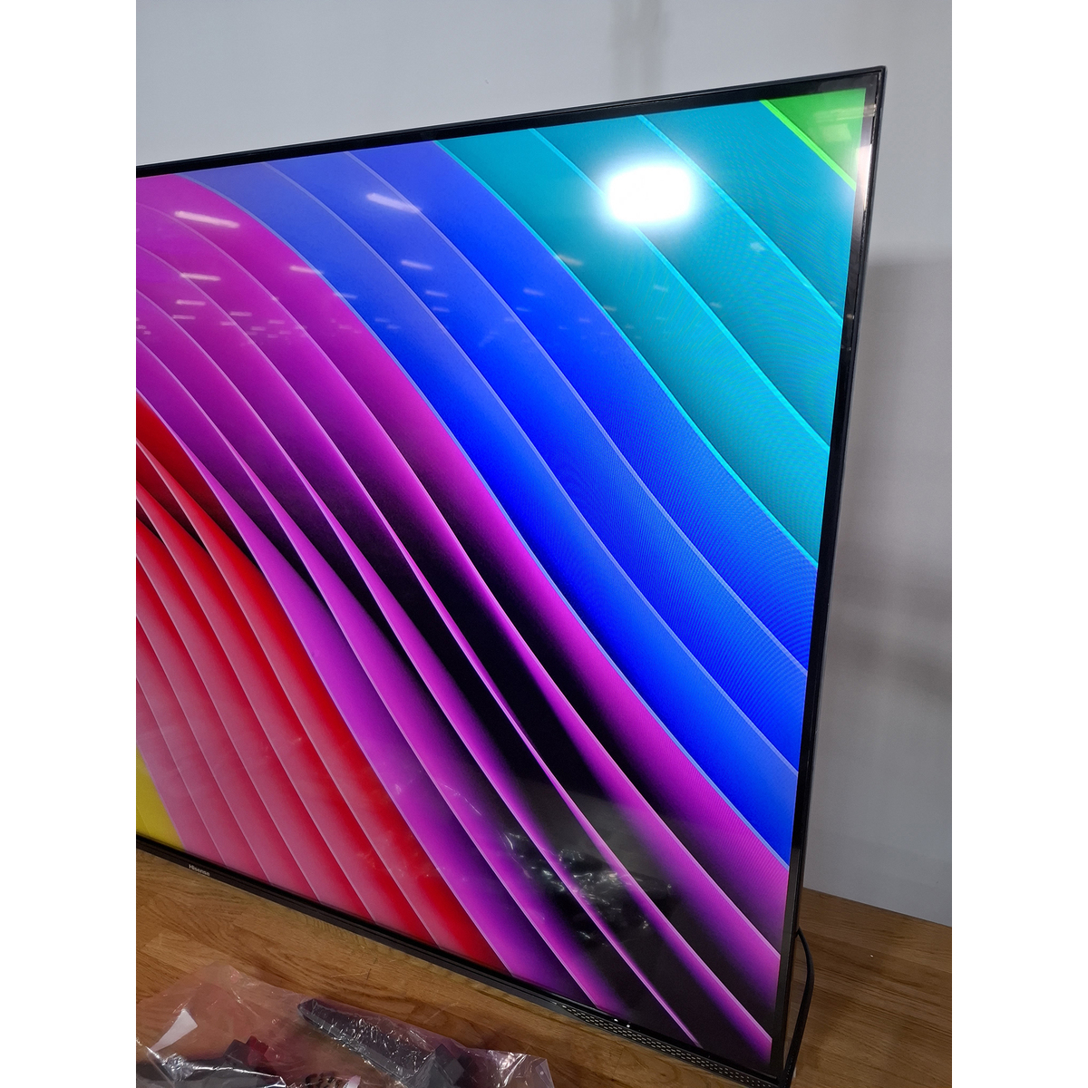 Телевизор Hisense 55" 55E7KQ PRO (Цвет: Gray)