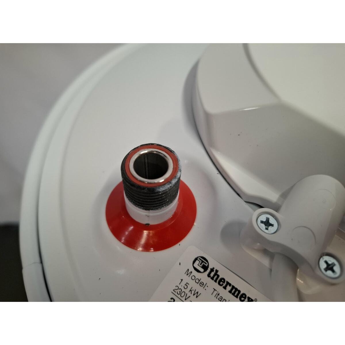 Водонагреватель Thermex TitaniumHeat 70 V Slim, белый