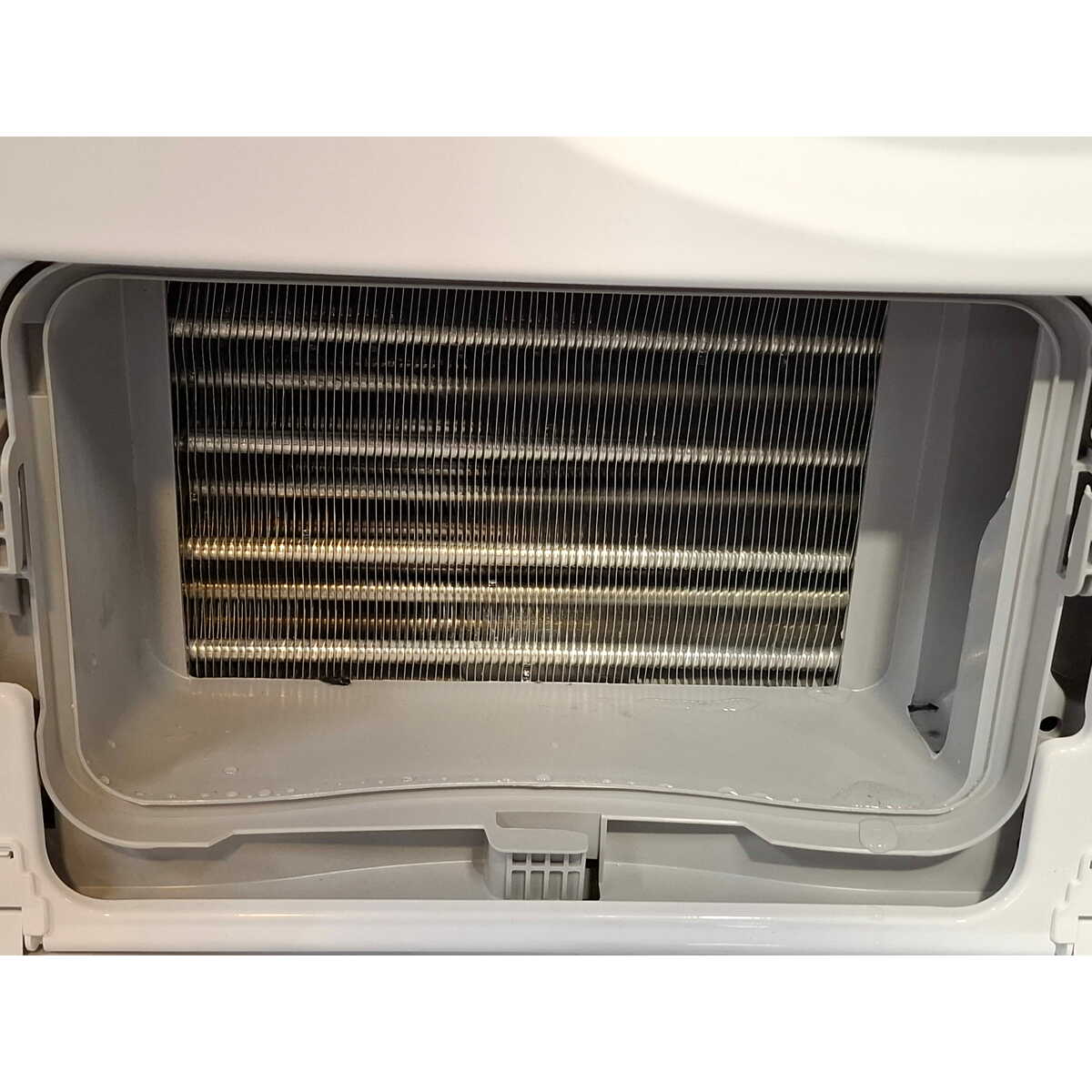 Сушильная машина Beko B3T68230, белый