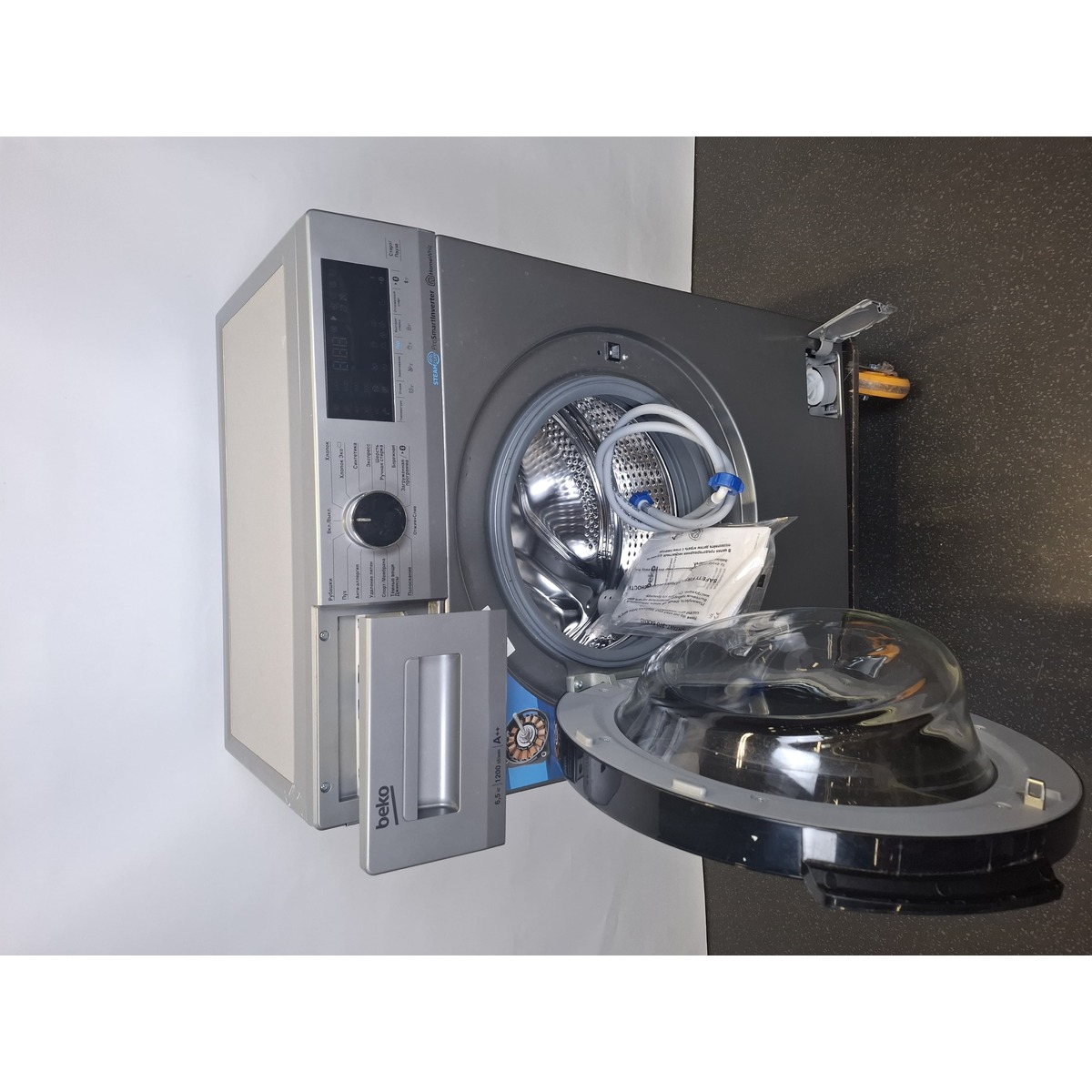 Стиральная машина Beko WSPE6H616S (Цвет: Silver)