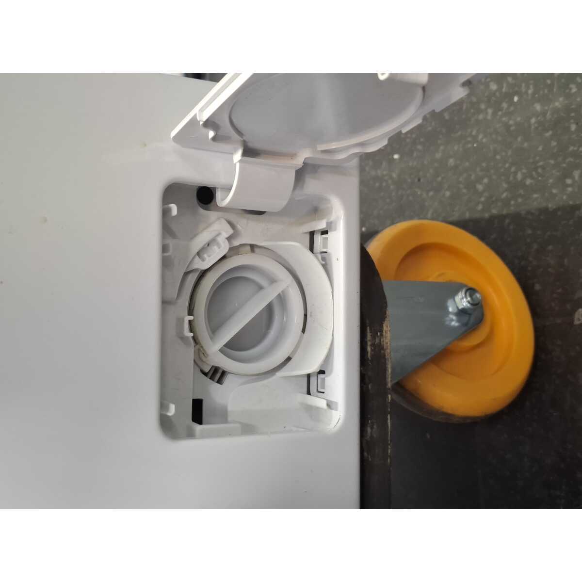 Стиральная машина Beko WSRE6H612ZAWI, белый