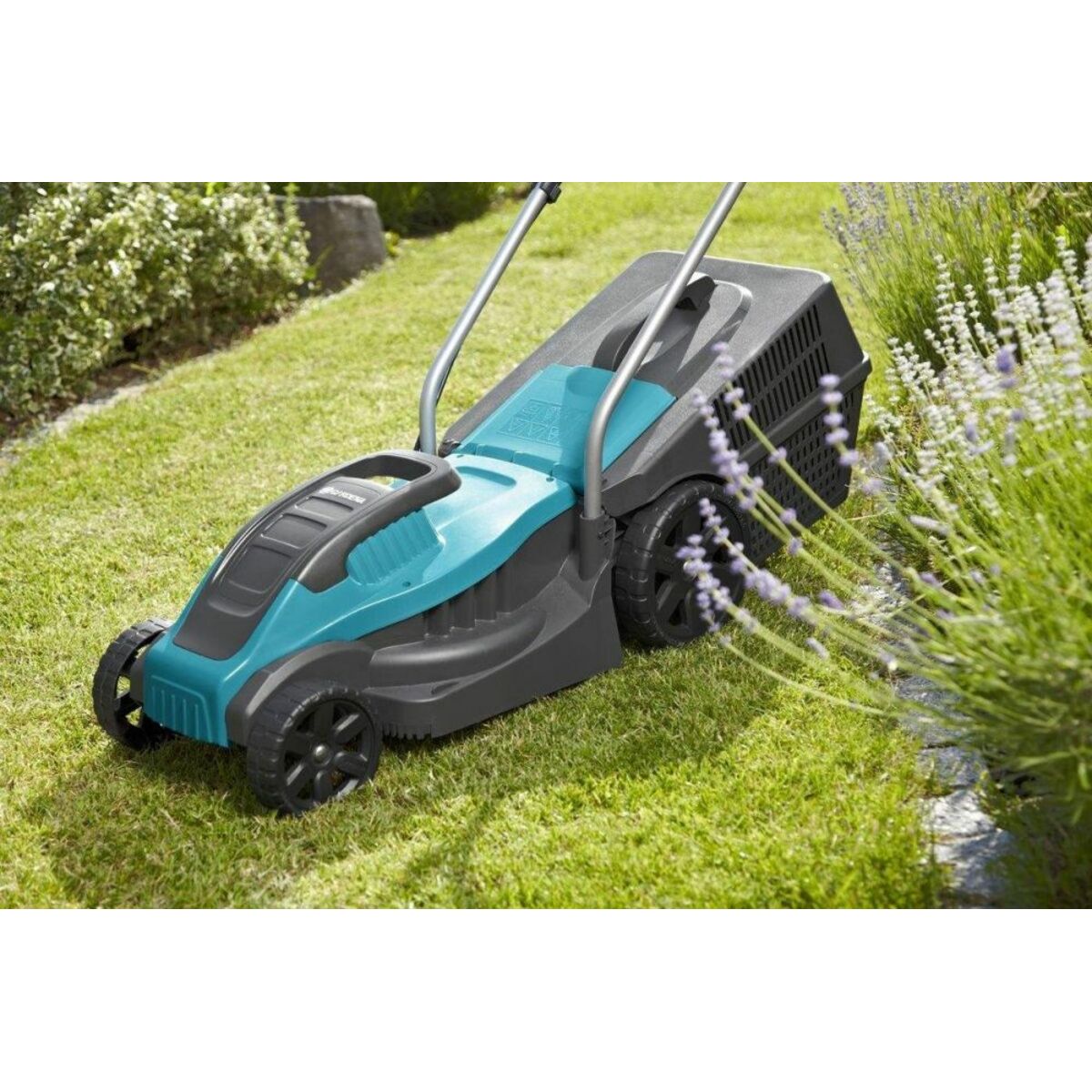 Газонокосилка роторная Gardena PowerMax 1100 / 32 (Цвет: Blue)