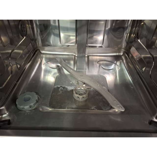 Посудомоечная машина Korting KDI 60140 (Цвет: Inox) Посудомоечная машина Korting KDI 60140 (Цвет: Inox)