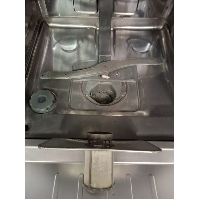 Посудомоечная машина Korting KDI 60140 (Цвет: Inox) Посудомоечная машина Korting KDI 60140 (Цвет: Inox)