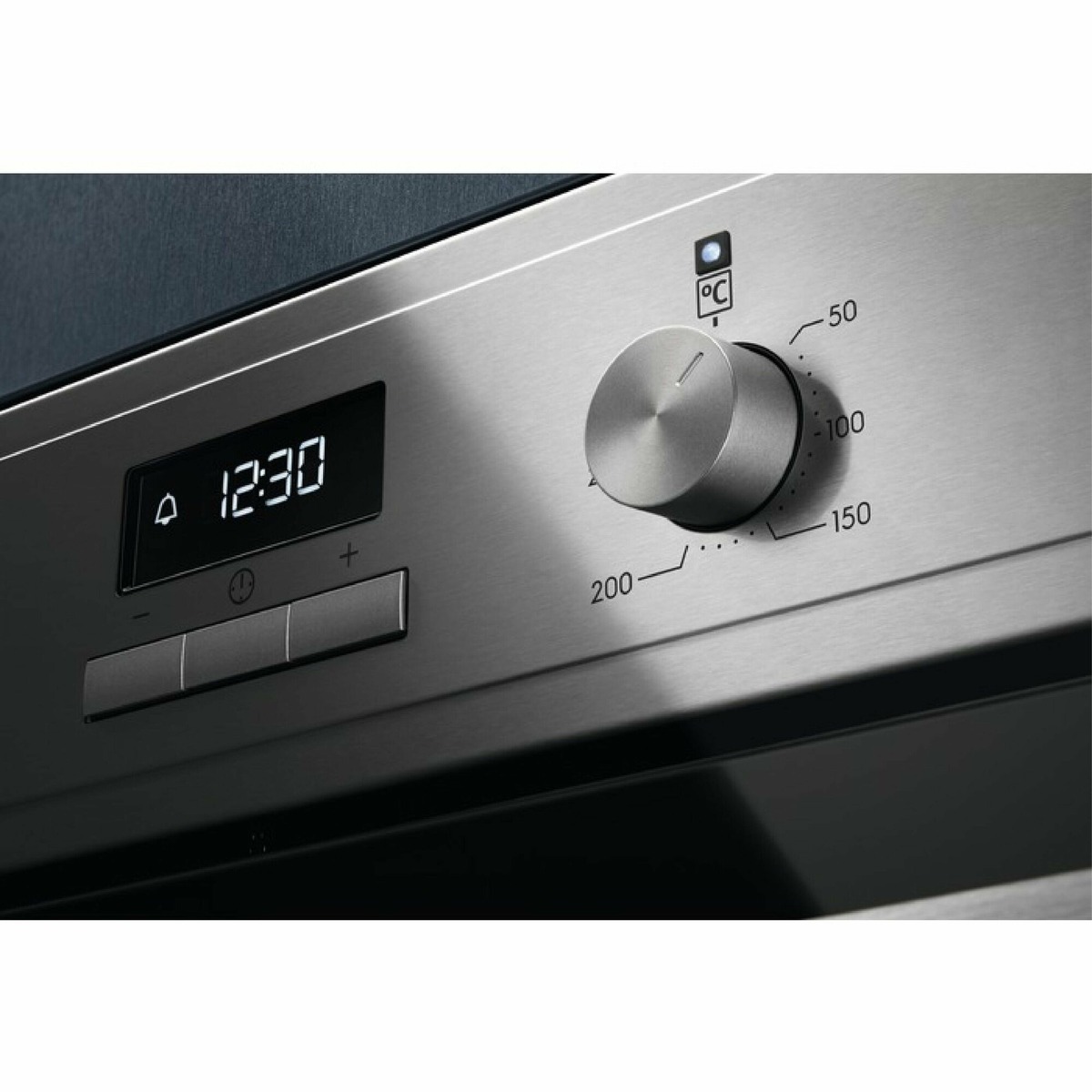 Духовой шкаф Electrolux EOD3H40BX (Цвет: Silver)