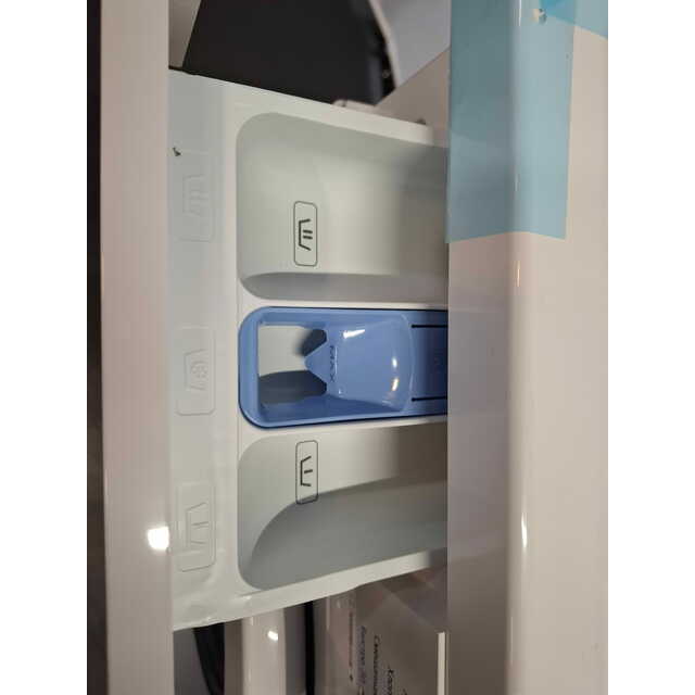 Стиральная машина LG F2Y1HS3W, белый Стиральная машина LG F2Y1HS3W, белый