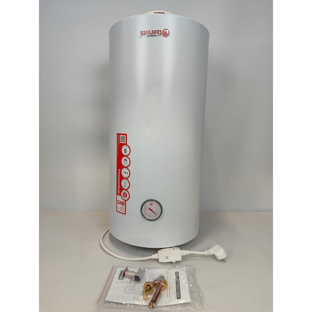 Водонагреватель Thermex TitaniumHeat 60 V Slim, белый