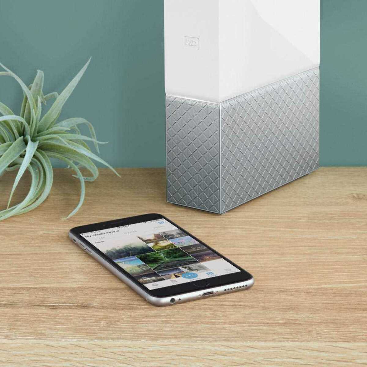 Сетевое хранилище NAS WD 8Tb WDBVXC0080HWT-EESN My Cloud Home 1xDisk 1- (WDBVXC00) 0074930