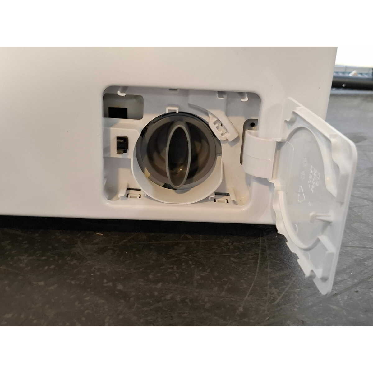 Стиральная машина Beko WDB7425R2W, белый