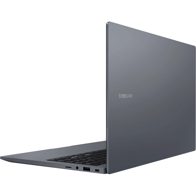 Ноутбук Samsung Galaxy Book 4 NP750 Core 5 120U 16Gb SSD512Gb Intel Graphics 15.6 PLS FHD (1920x1080) Windows 11 Home Multi Language grey WiFi BT Cam (NP750XGK-KG2IN)