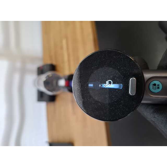 Пылесос вертикальный Dyson Wash G1 (Цвет: Blue / Black) Пылесос вертикальный Dyson Wash G1 (Цвет: Blue / Black)