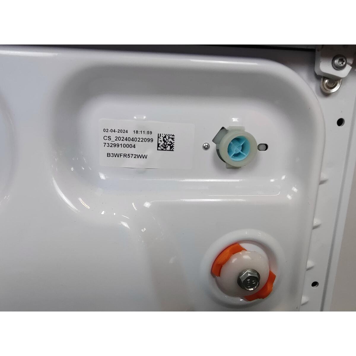 Стиральная машина Beko B3WFR572WW, белый