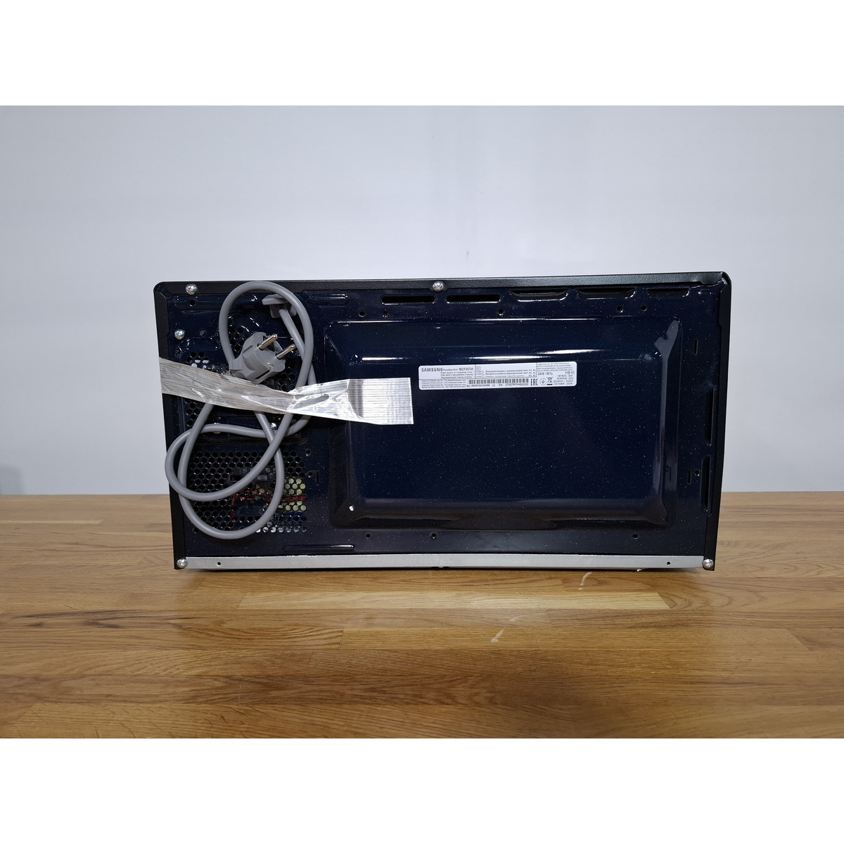 Микроволновая печь Samsung MS23F302TAK (Цвет: Black)