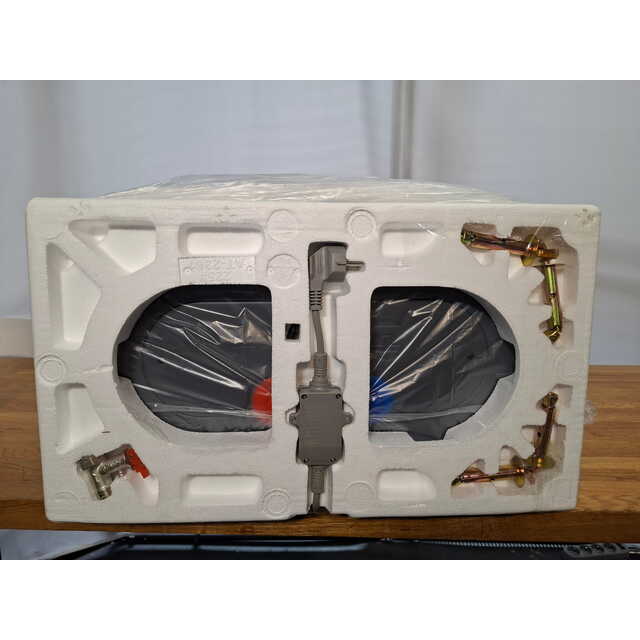Водонагреватель Thermex Liga 80V (PRO) (Цвет: Gray) Водонагреватель Thermex Liga 80V (PRO) (Цвет: Gray)