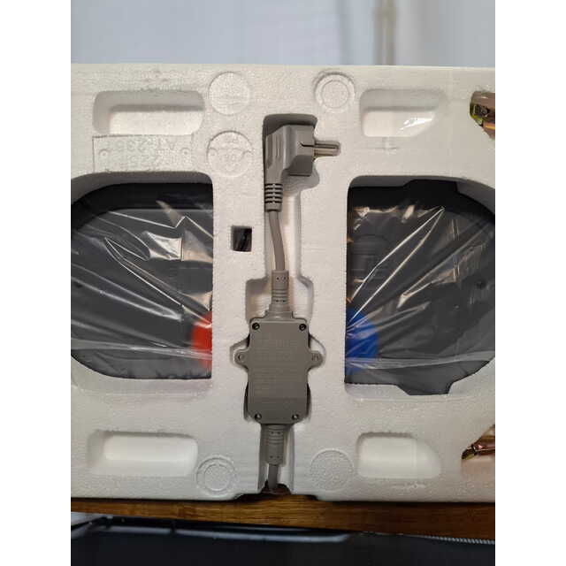 Водонагреватель Thermex Liga 80V (PRO) (Цвет: Gray) Водонагреватель Thermex Liga 80V (PRO) (Цвет: Gray)