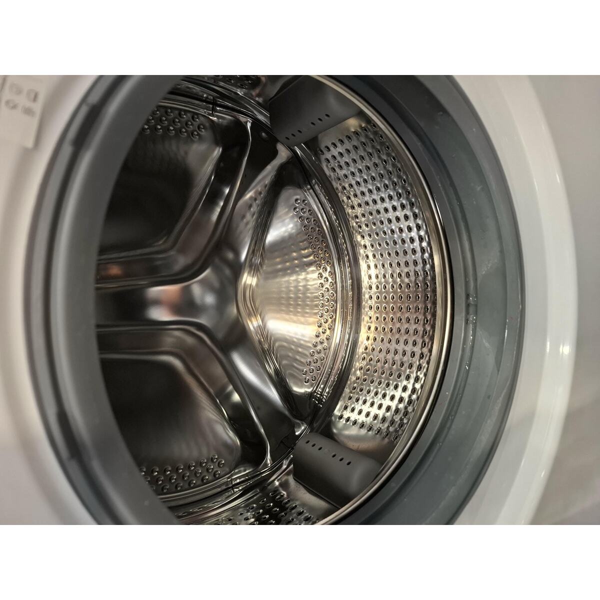 Стиральная машина Beko WSPE6H612W, белый