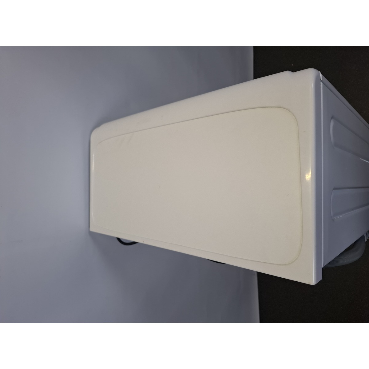 Стиральная машина Stinol WSTU 408 B, белый
