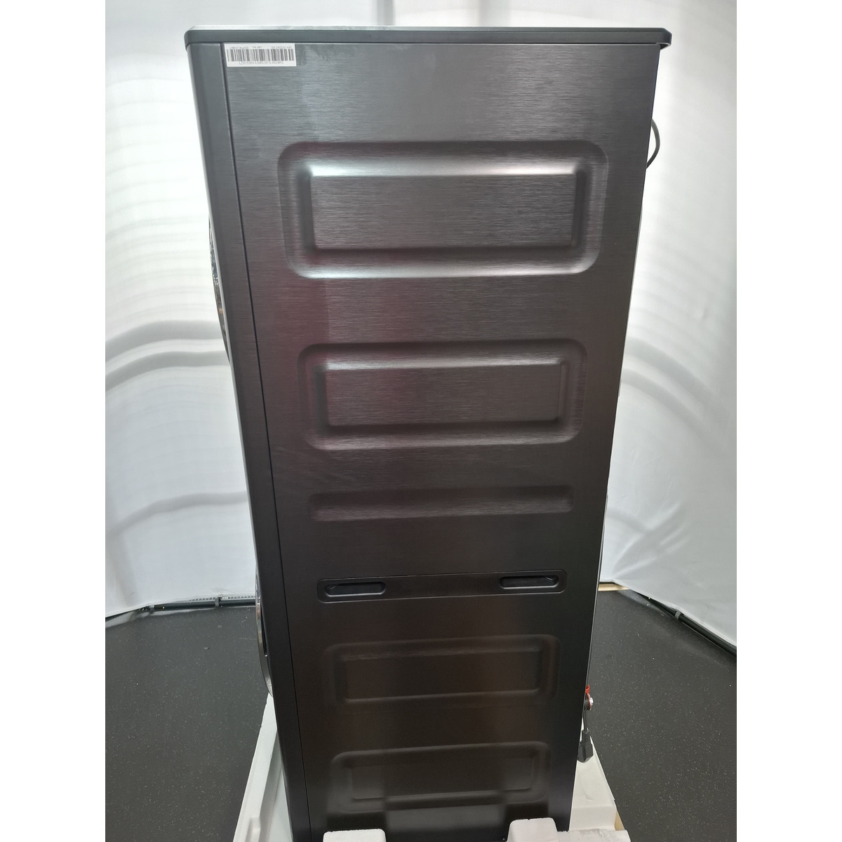Стиральная машина LEX LWM10714LuxIDD, черный