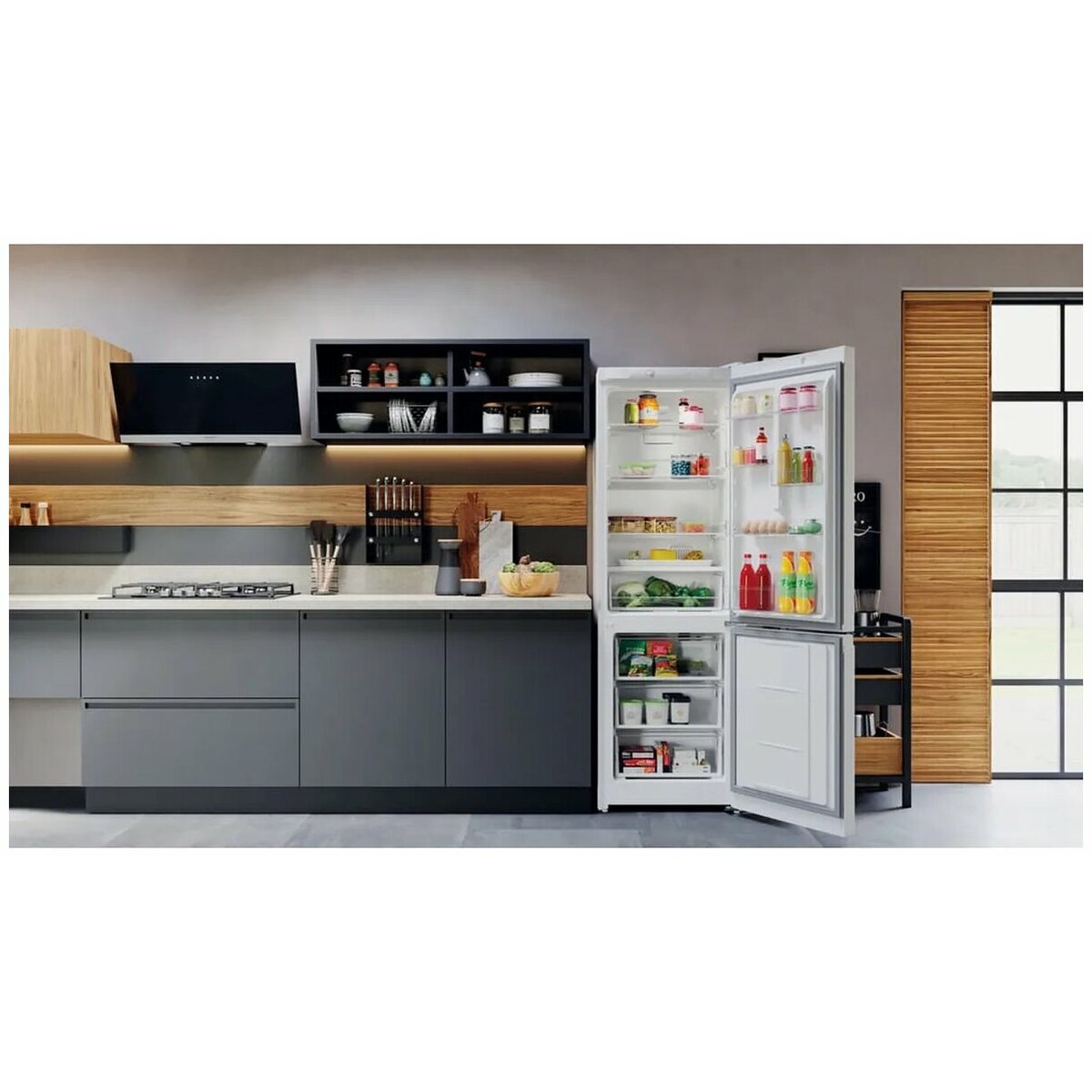 Холодильник Hotpoint-Ariston HTR 4180 W (Цвет: White)